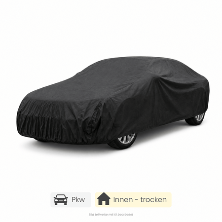 Schwarze Classic Indoor Autoabdeckung auf einer vollständig abgedeckten Limousine für trockene Innenbereiche.